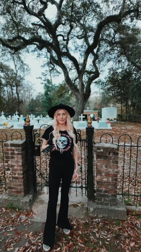 Post 3 by 𝐵𝒶𝓎𝑜𝓊 𝒷𝑒𝓁𝓁𝑒 on TikTok (video)
