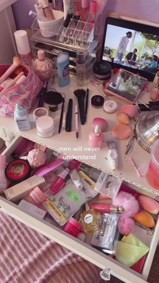 Post 10 by natalie 🌷 on TikTok (video)