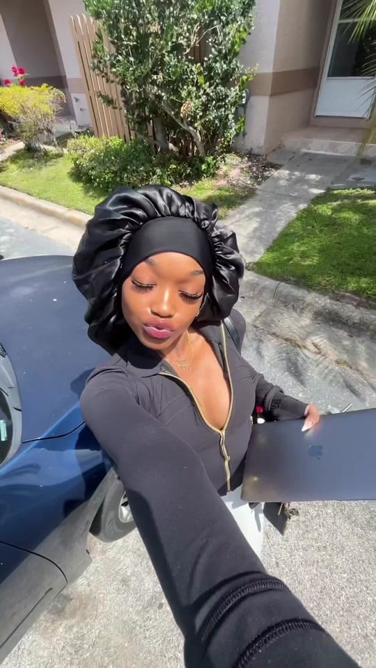 Post 3 by Gaaby on TikTok (video)