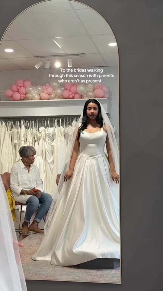 Post 1 by Titi 🤍 on TikTok (video)