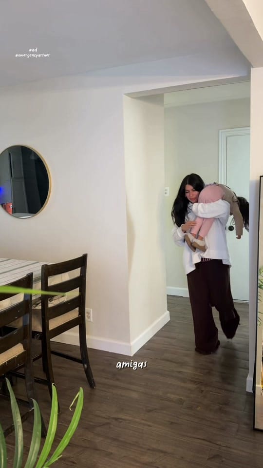Post 6 by EvelynJuarezofficial on TikTok (video)