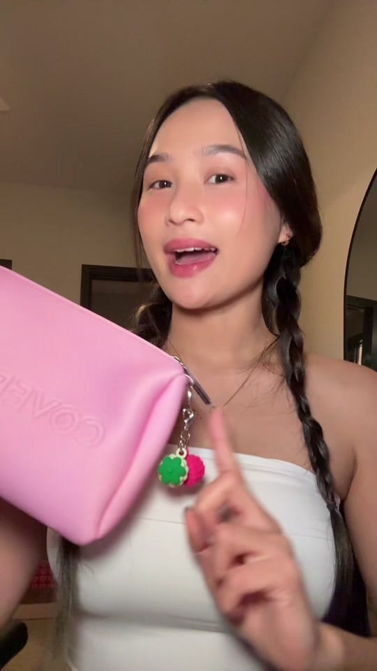 Post 5 by ivee on TikTok (video)