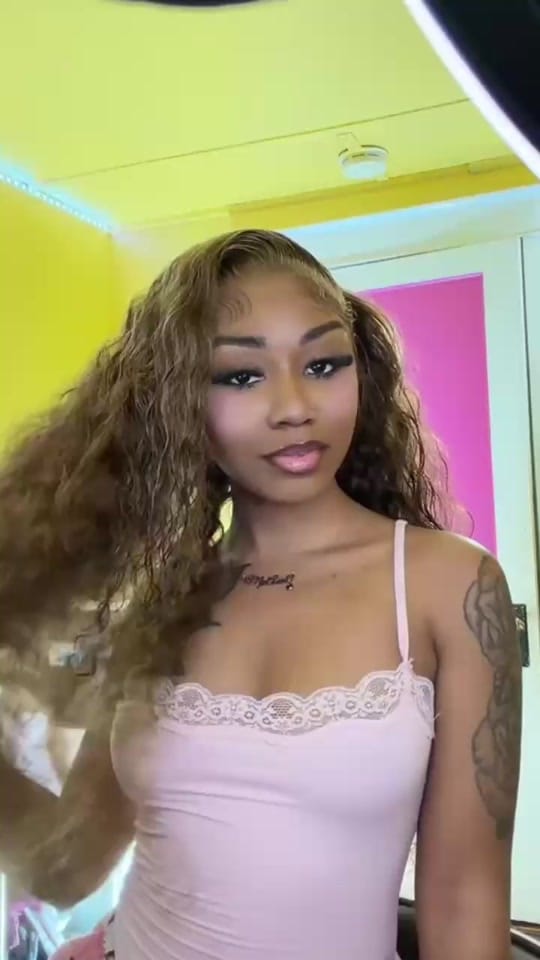Post 5 by PplanetAsia🪐 on TikTok (video)
