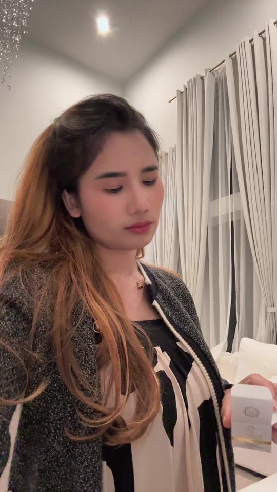 Post 1 by ApiiBeauty on TikTok (video)