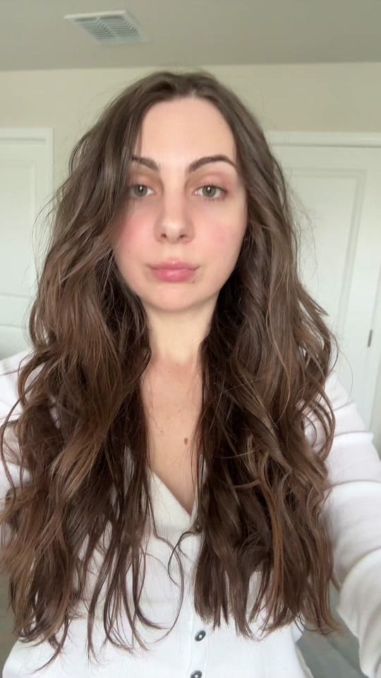 Post 2 by Anna on TikTok (video)