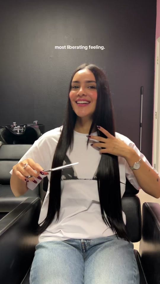 Post 8 by Alison Flores on TikTok (video)