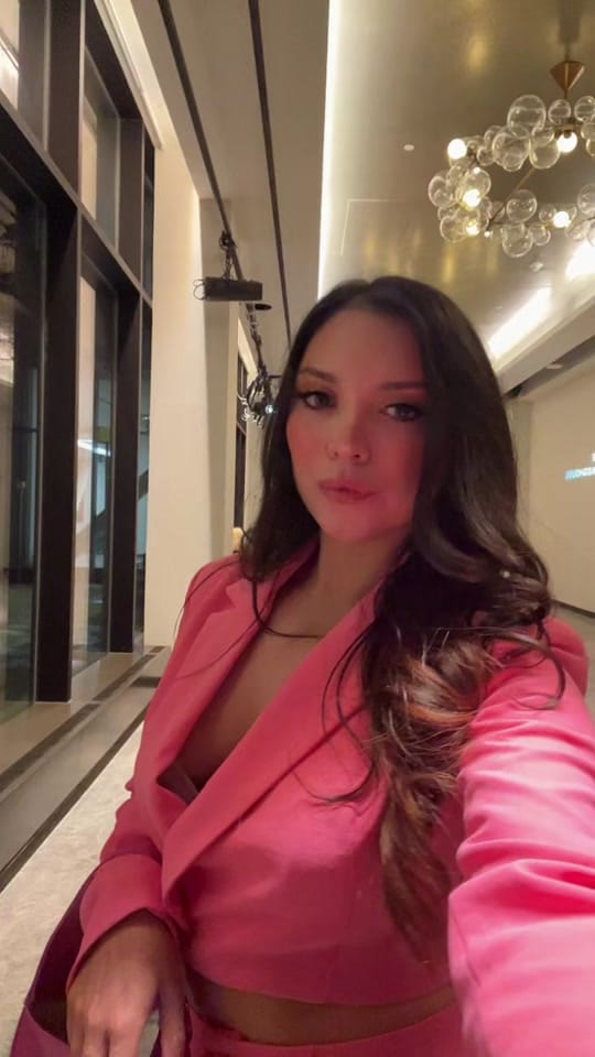 Post 5 by Grisselly On The Go ✈️🌎 on TikTok (video)