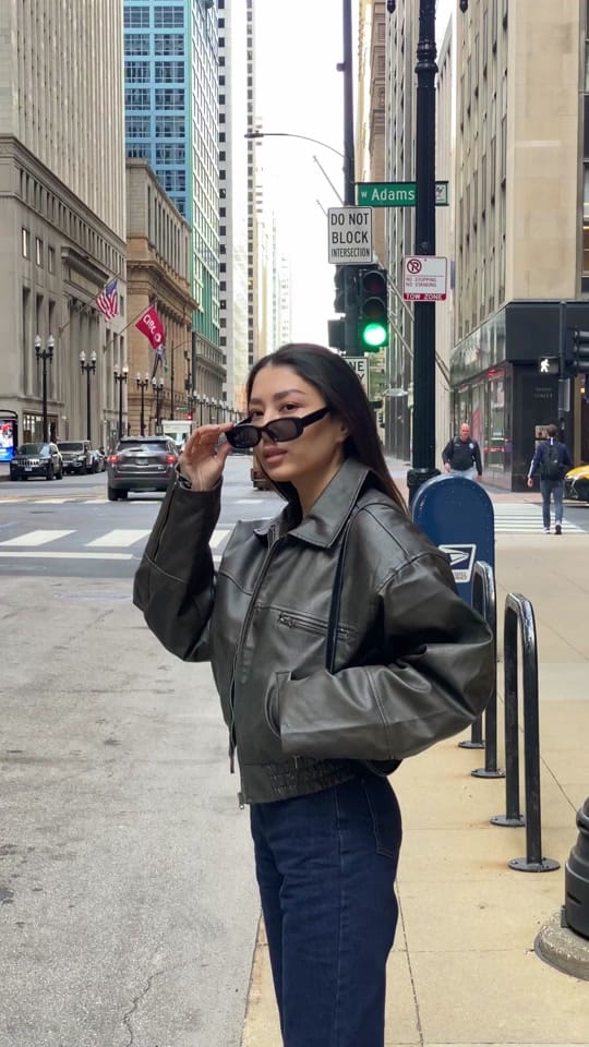 Post 2 by Yas on TikTok (video)