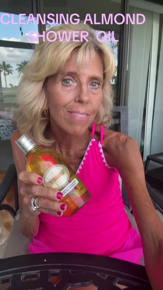 Post 10 by Wendi & Melissa ❌ on TikTok (video)