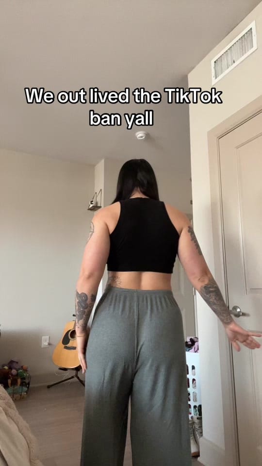 Post 6 by Jess on TikTok (video)