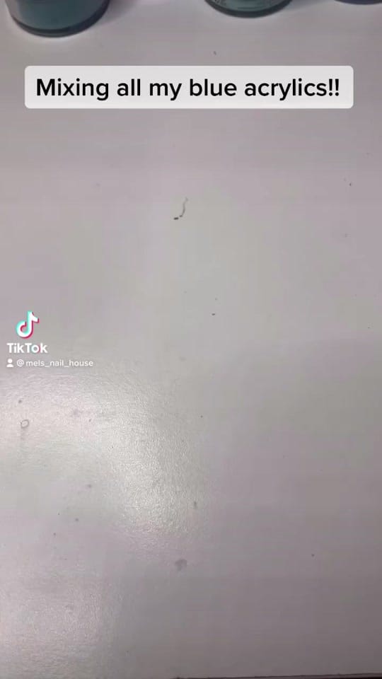Post 8 by Nails By Mel on TikTok (video)