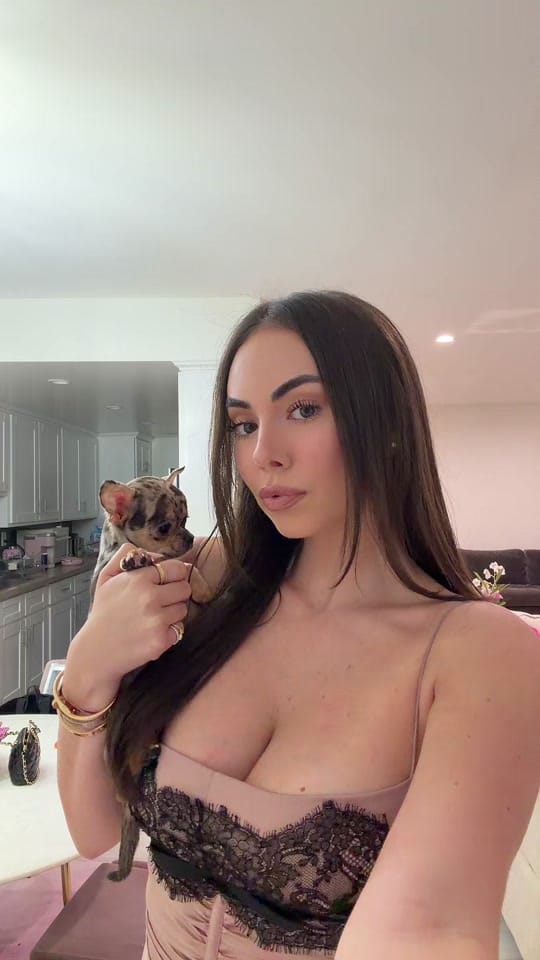Post 8 by Sienna Leone on TikTok (video)