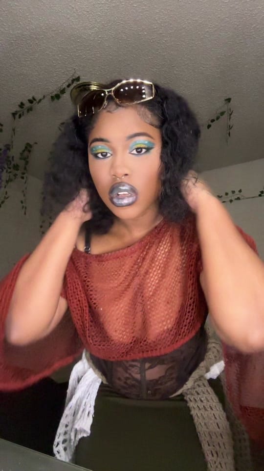 Post 4 by Just Ekioo🪐 on TikTok (video)