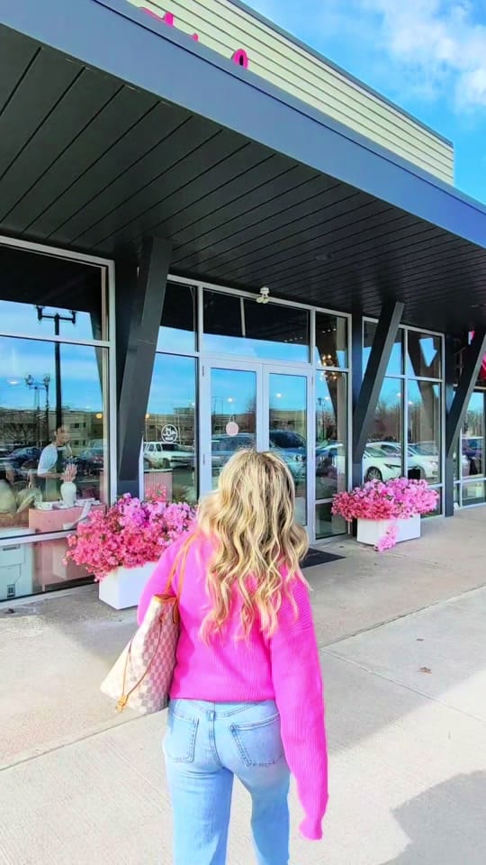 Post 9 by Suze Bauer on TikTok (video)