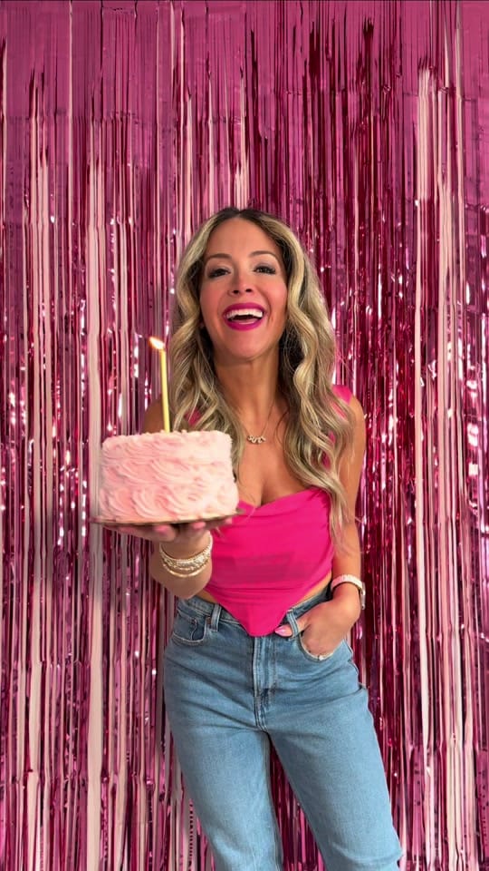 Post 2 by Suze Bauer on TikTok (video)