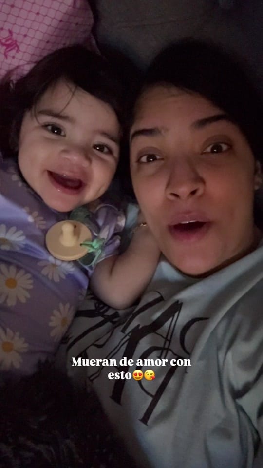 Post 6 by Ale Reina | Mami primeriza🎀✨ on TikTok (video)