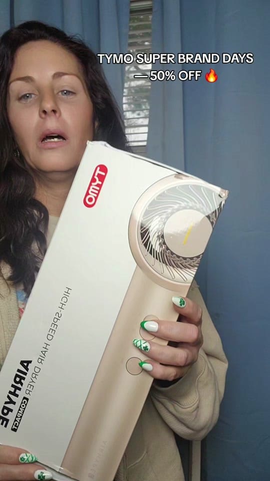 Post 3 by Lala_unfiltered1537 on TikTok (video)