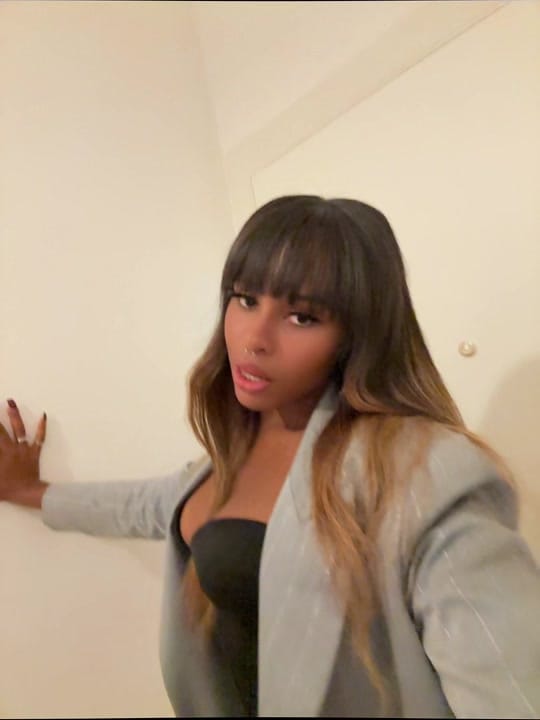 Post 6 by Sindy Camilo on TikTok (video)