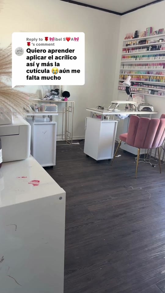 Post 8 by Cristy Sandoval on TikTok (video)