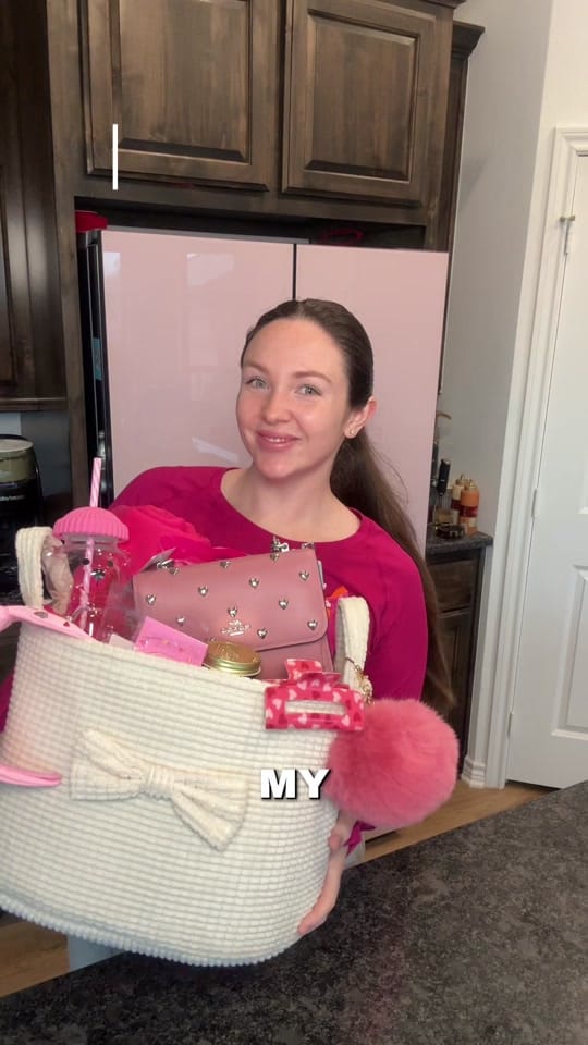 Post 8 by Chaos with Madi on TikTok (video)