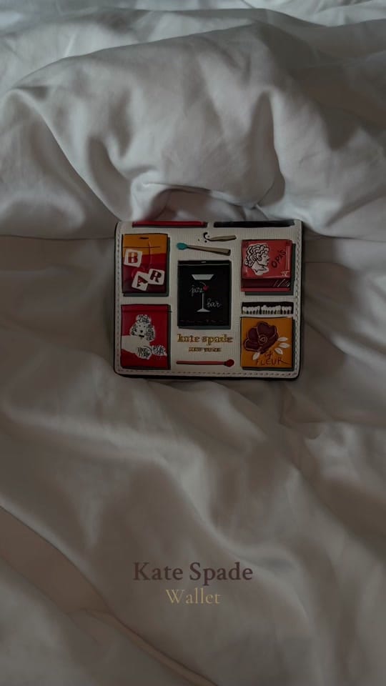 Post 7 by Eva on TikTok (video)