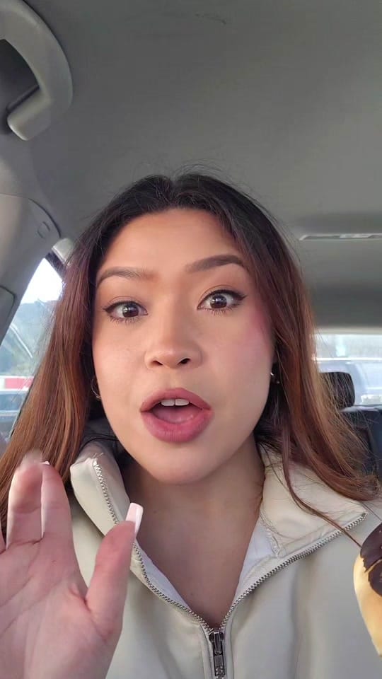 Post 1 by Sarina🍓 on TikTok (video)