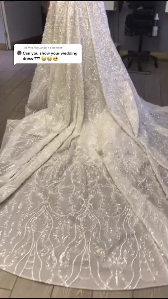 Post 9 by Melody on TikTok (video)