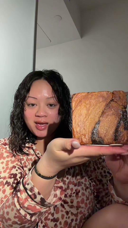 Post 5 by Mimi Baretela on TikTok (video)