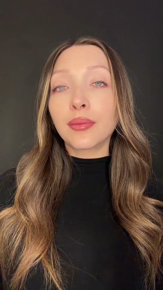 Post 4 by Christina Alexandra on TikTok (video)