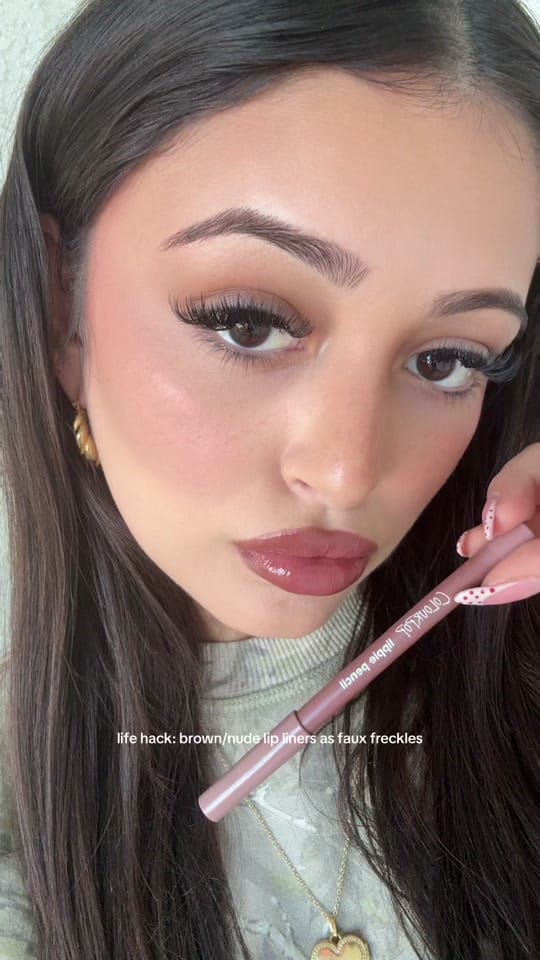 Post 1 by blushindolly on TikTok (video)