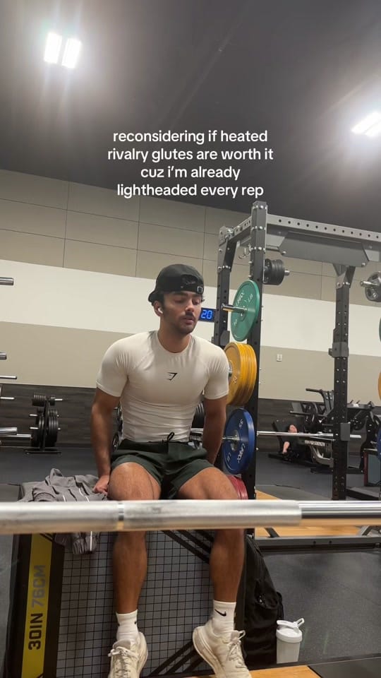 Post 6 by Wesley Siniscalchi on TikTok (video)