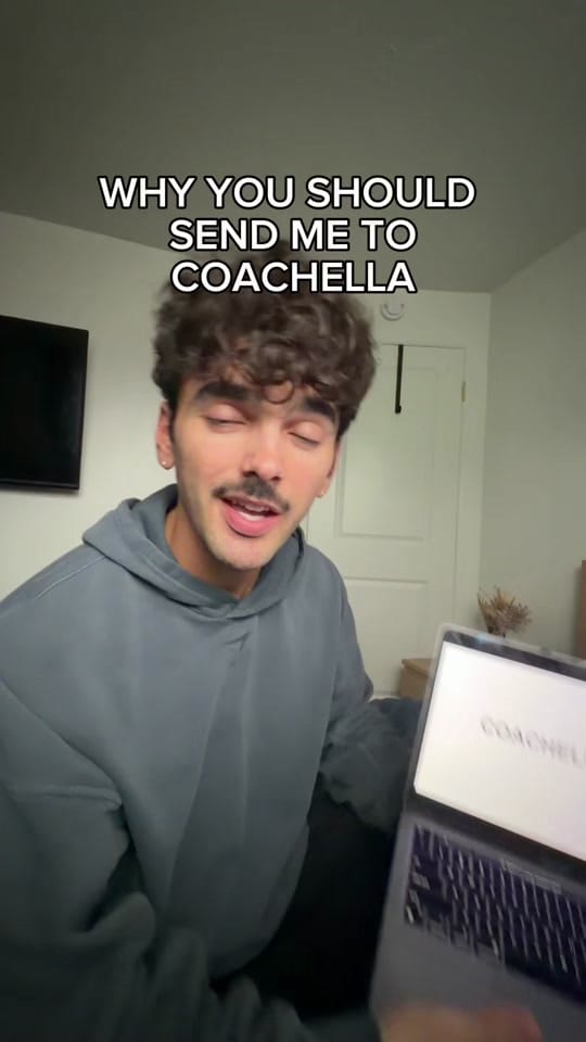Post 1 by Wesley Siniscalchi on TikTok (video)
