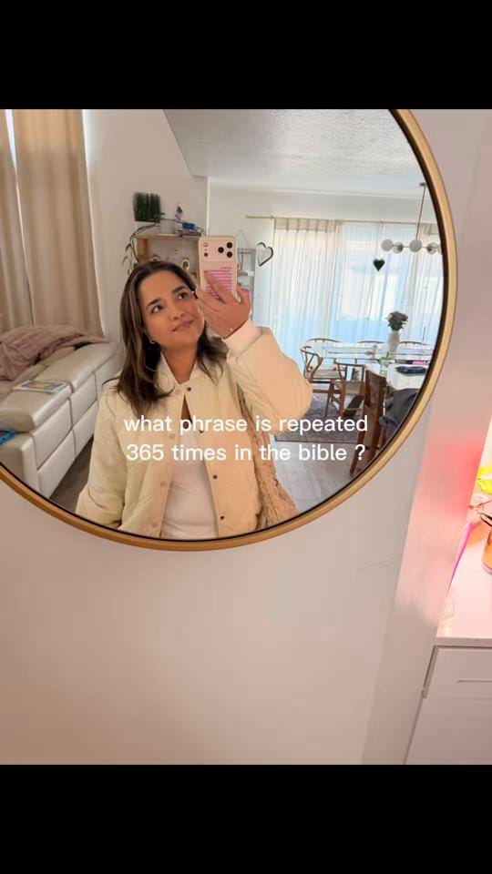 Post 5 by Tarsila Ogden on TikTok (video)