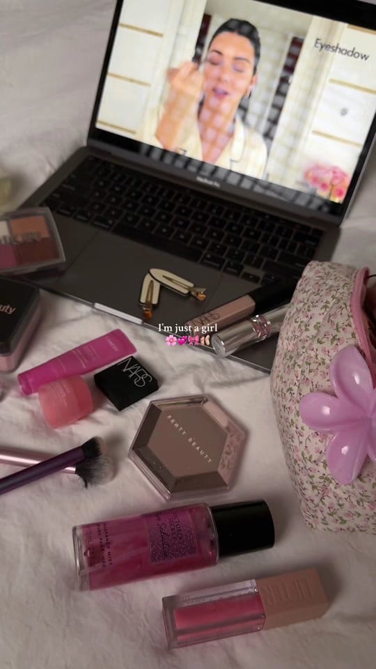 Post 2 by sophie.maviii on TikTok (video)