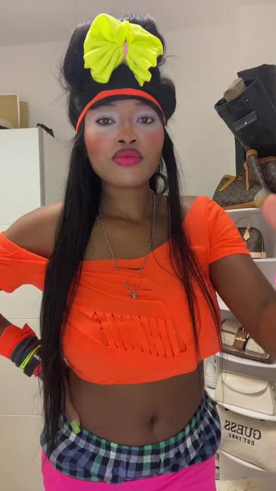 Post 1 by Fernanda Cuesta R on TikTok (video)
