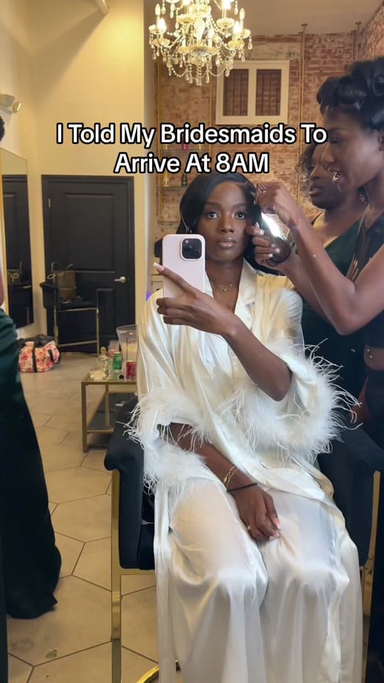 Post 10 by Ari B. on TikTok (video)