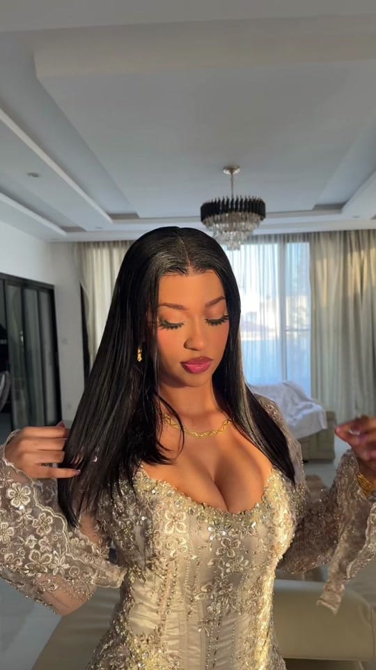 Post 9 by Nono🖤|wig influencer🎀 on TikTok (video)