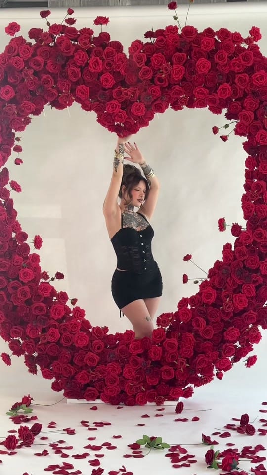 Post 7 by Tatiana on TikTok (video)