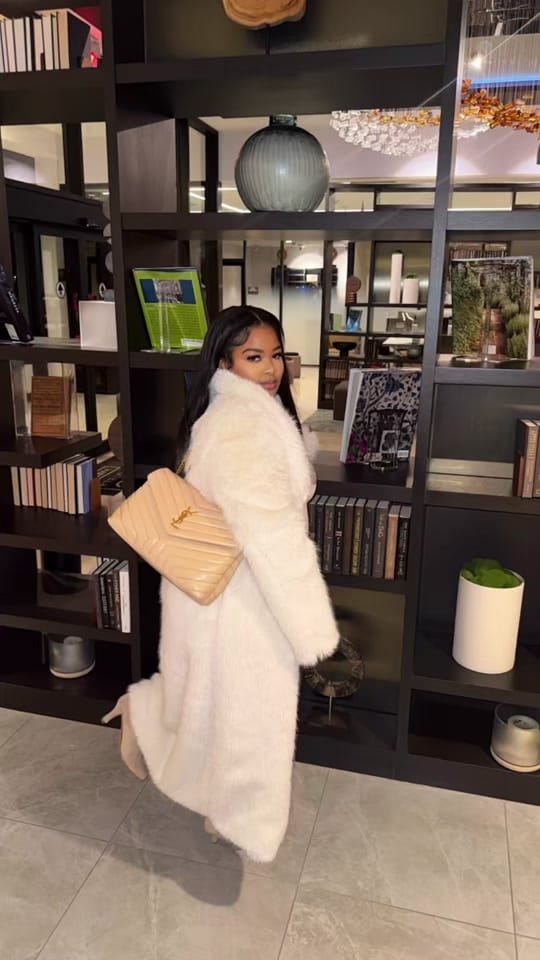 Post 4 by Meenah 🦋💖 on TikTok (video)