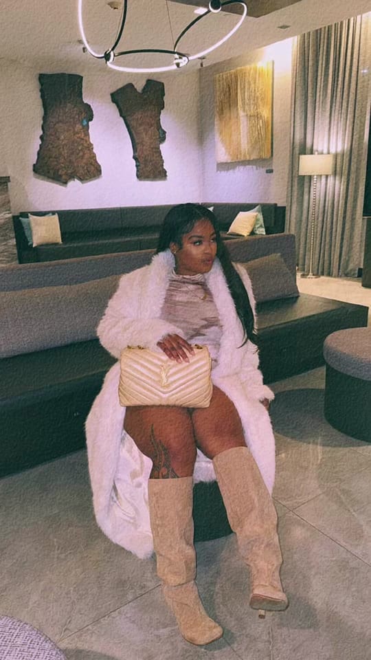 Post 6 by Meenah 🦋💖 on TikTok (video)