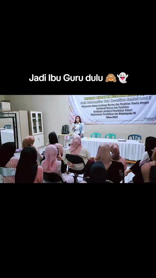 Post 8 by Ambu UNiee on TikTok (video)