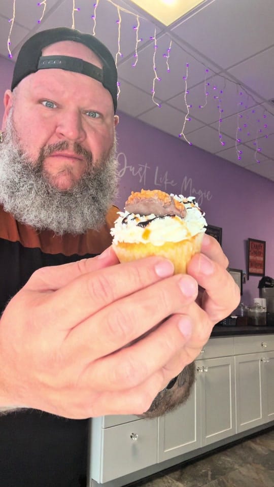 Post 6 by Didn’t Suck - Food Reviews! on TikTok (video)