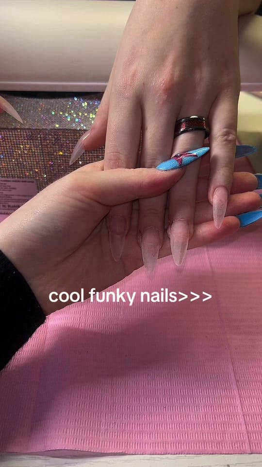 Post 5 by Allison <3 on TikTok (video)