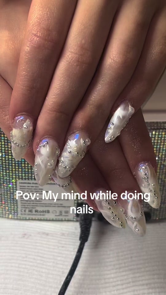 Post 2 by Allison <3 on TikTok (video)