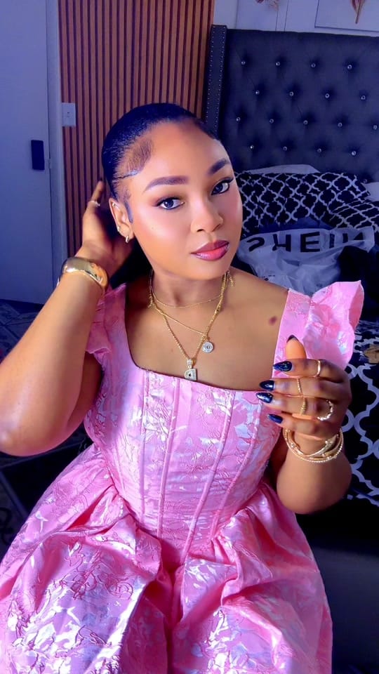 Post 6 by STYLEBYDOUDOUNELLC on TikTok (video)