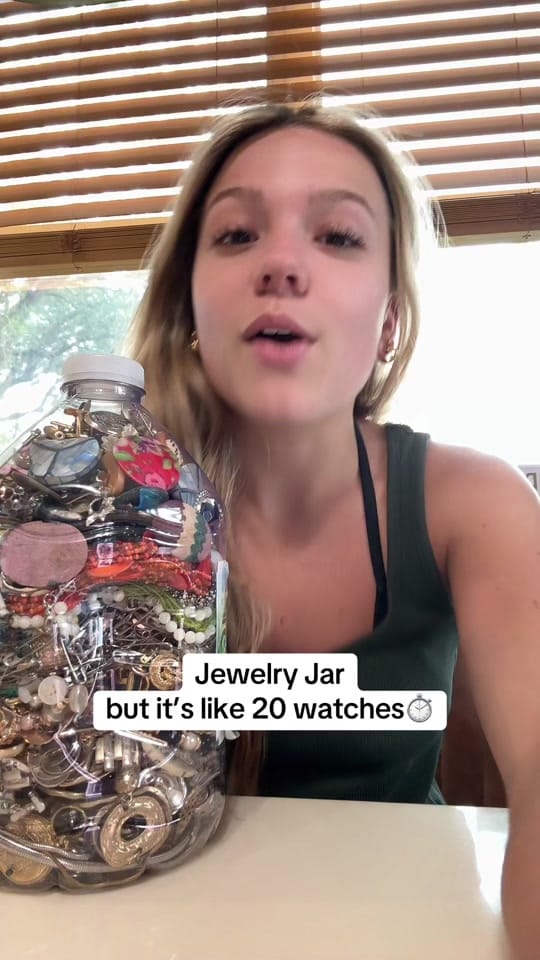 Post 1 by Colette Couillard on TikTok (video)
