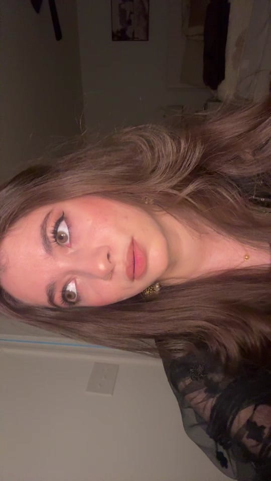 Post 10 by romesa on TikTok (video)