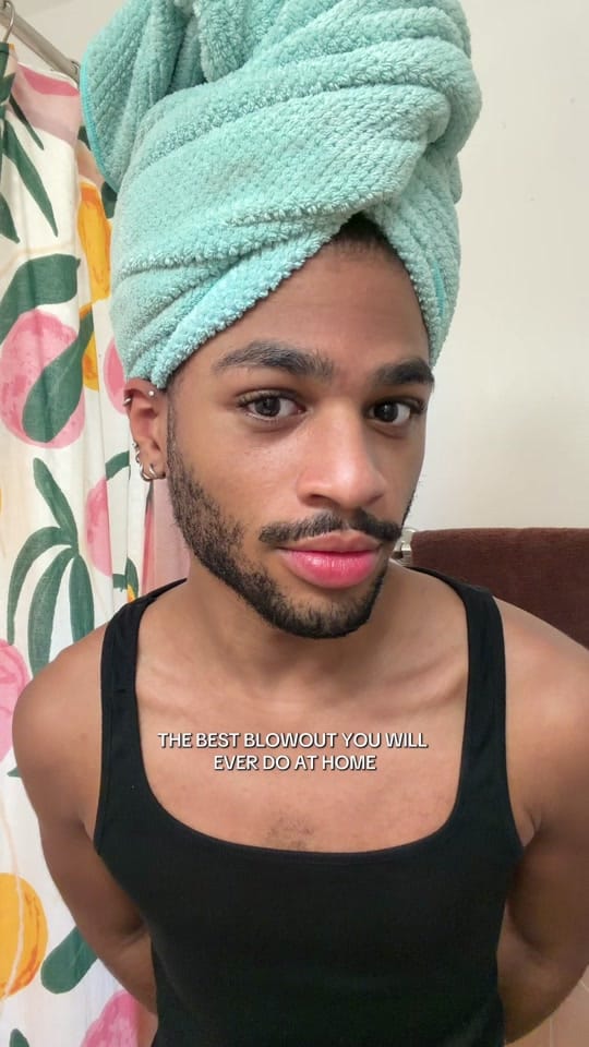 Post 10 by Jakobe! on TikTok (video)