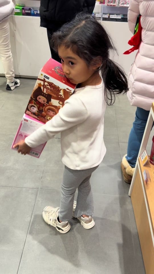 Post 2 by Natasha Vu on TikTok (video)