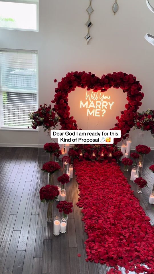 Post 8 by COLUMBUS PROPOSALS & EVENTS on TikTok (video)